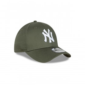 Gorra 9Forty New York Yankees MLB Core Basics New Olive