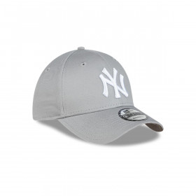 Gorra 9Forty New York Yankees MLB Core Basics Gray