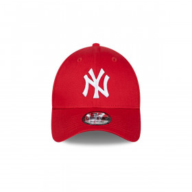 Gorra 9Forty New York Yankees MLB Core Basics Scarlet