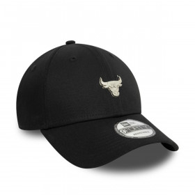 Gorra 9Forty Chicago Bulls NBA Metallic Badge Black