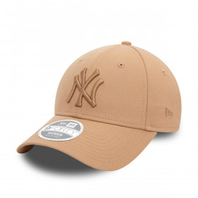 Gorra 9Forty New York Yankees MLB League Essential Beige Women