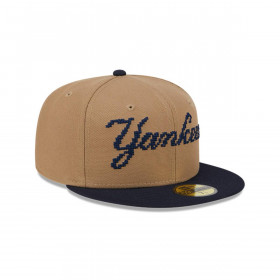 Gorra 59Fifty New York Yankees MLB 8-Bit Wordmark Beige