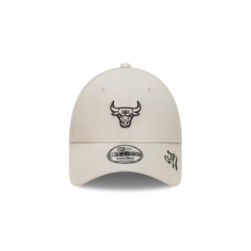 Gorra 9Forty NBA Chicago Bulls Stone Visor Script Grey