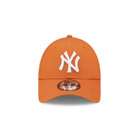 Gorra 9Forty New York Yankees MLB League Essentials Med Brown