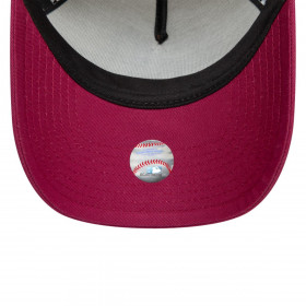 Gorra 9Forty New York Yankees MLB World Series Light Beige